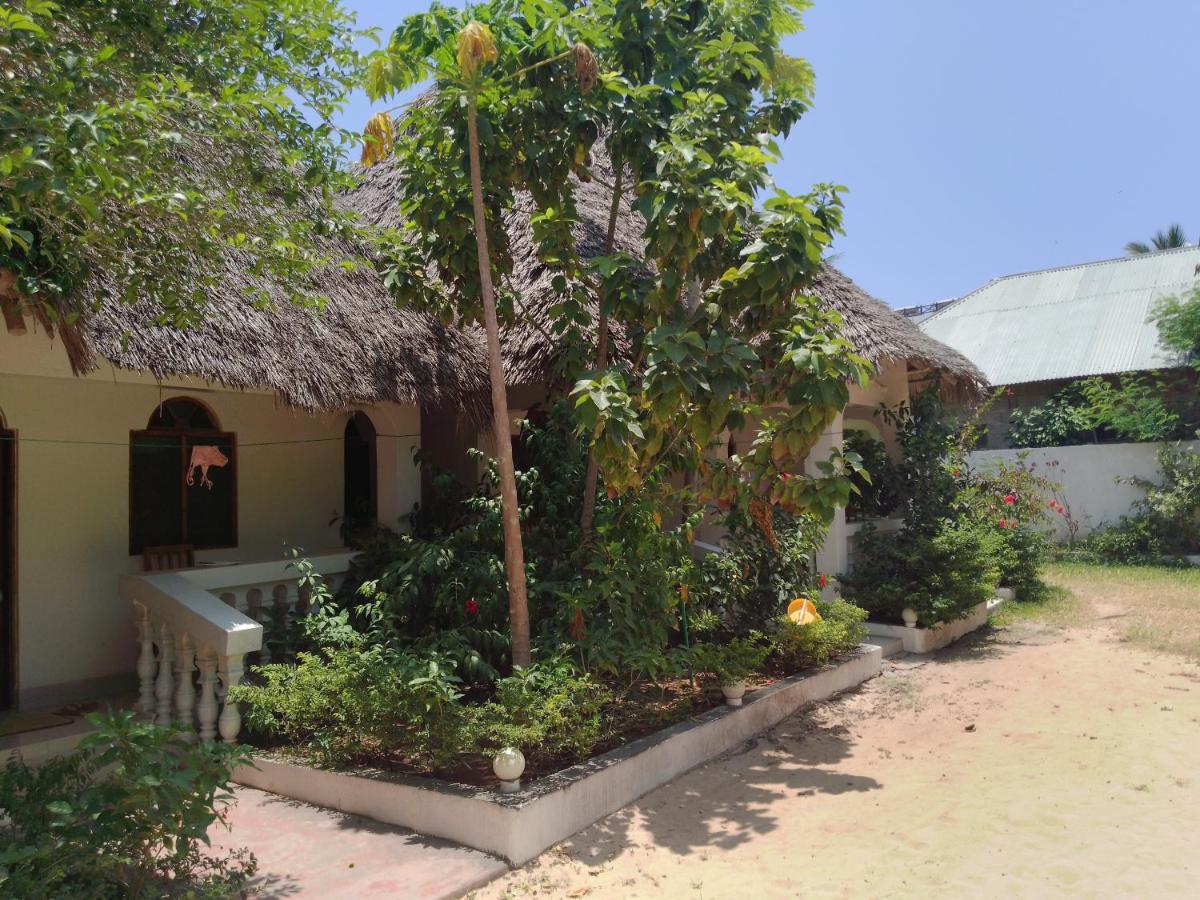 H & H Bungalows 눙귀 외부 사진