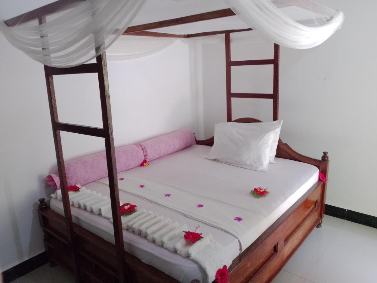 H & H Bungalows 눙귀 외부 사진