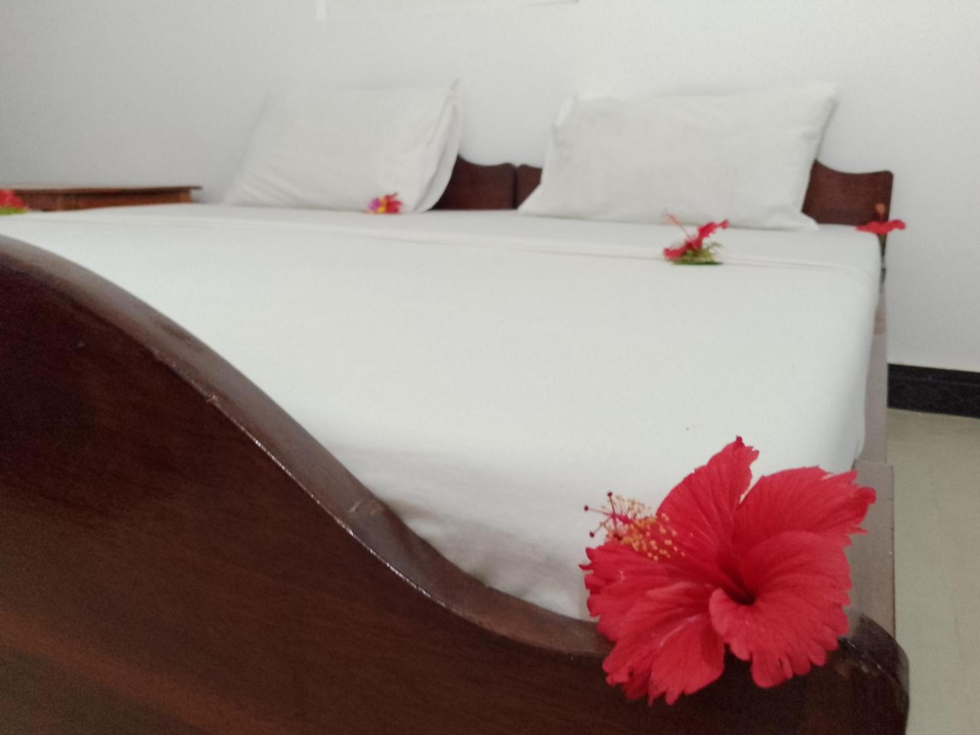 H & H Bungalows 눙귀 외부 사진
